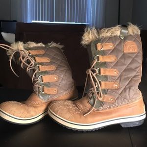 Sorel Snow Boots